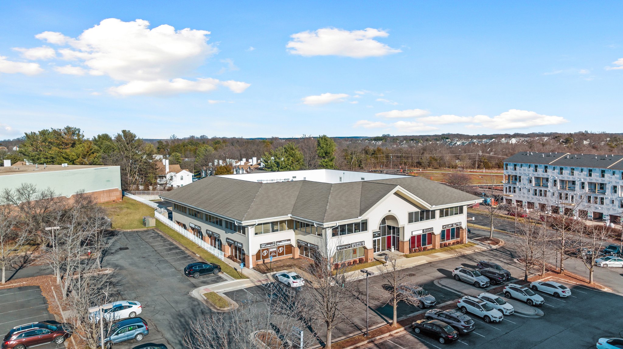 20 Pidgeon Hill Dr, Potomac Falls, VA 20165, USA Photo 25
