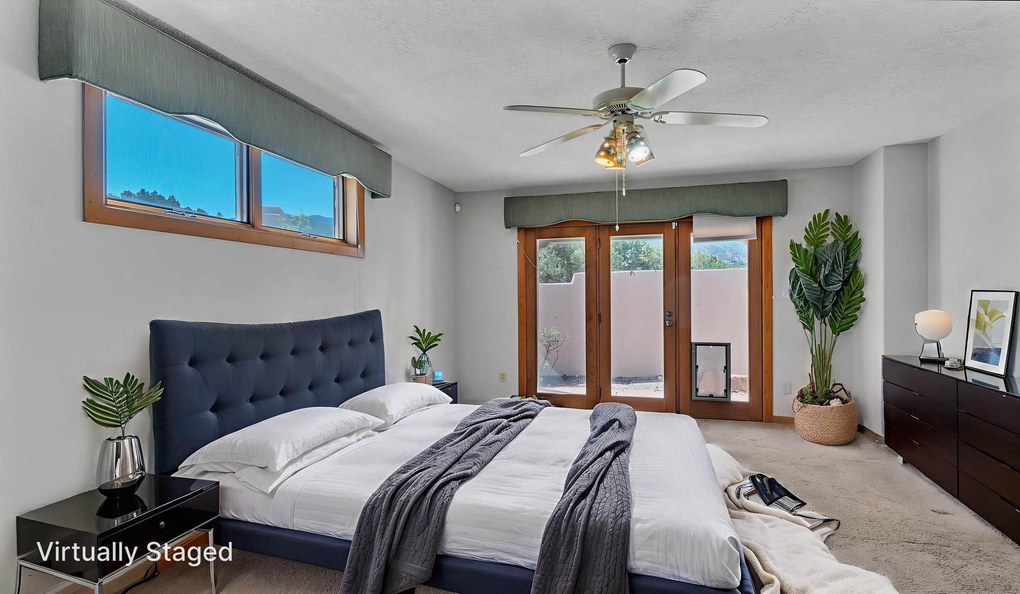 DSC08184 virtually staged.jpeg