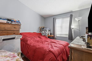 021_F8_20 Russell Rd