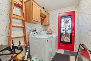 027_F8_20 Russell Rd