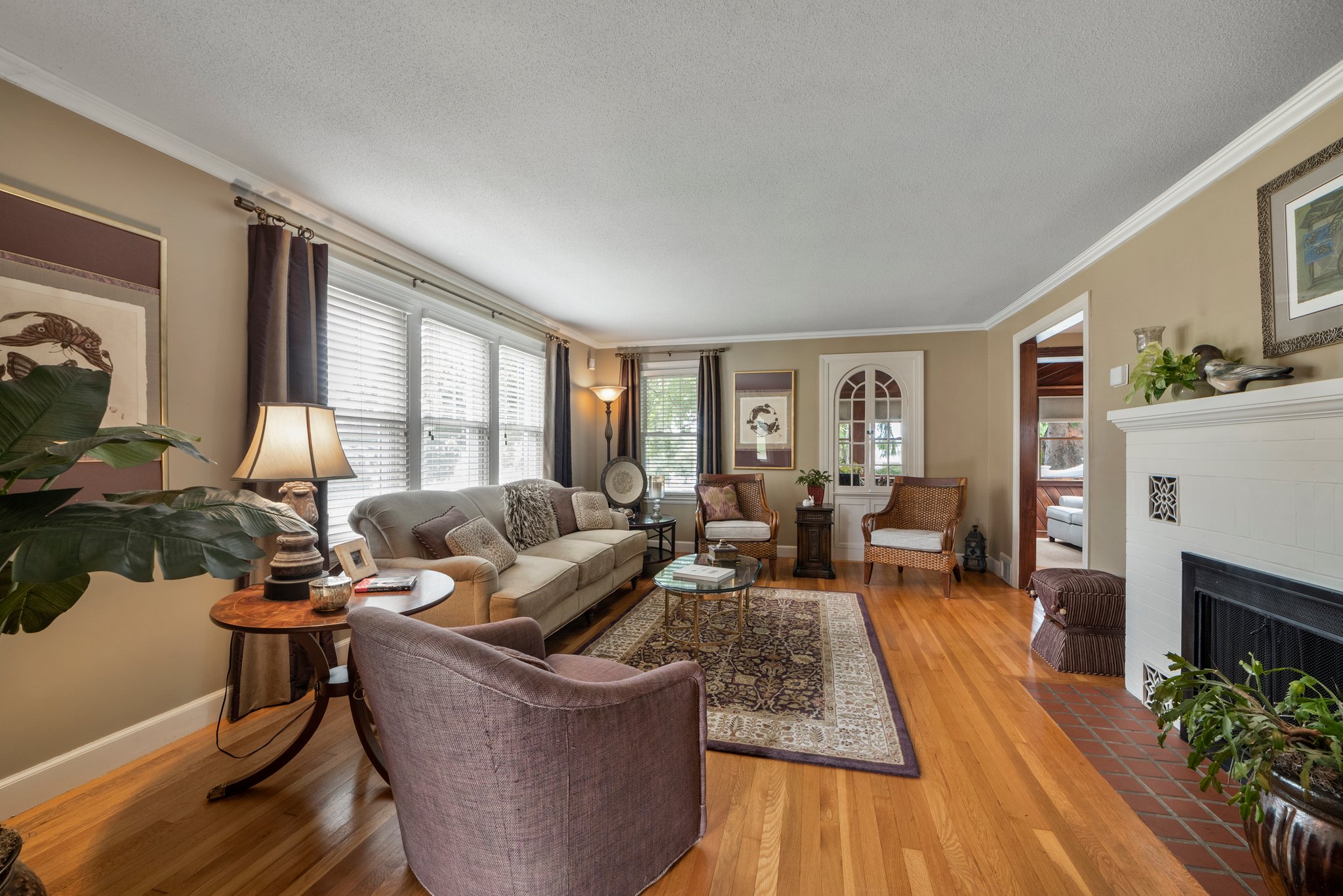 20 Somers Rd, East Longmeadow, MA 01028 Seven Roads Media