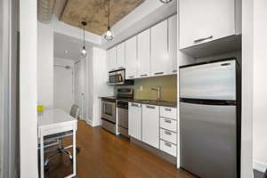 20 Stewart St - Unit 604, Toronto, ON M5V 1H6, CA Photo 10