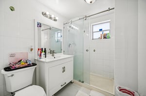 SW 108th Ave F7-012.jpg