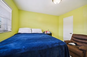 SW 108th Ave F7-014.jpg