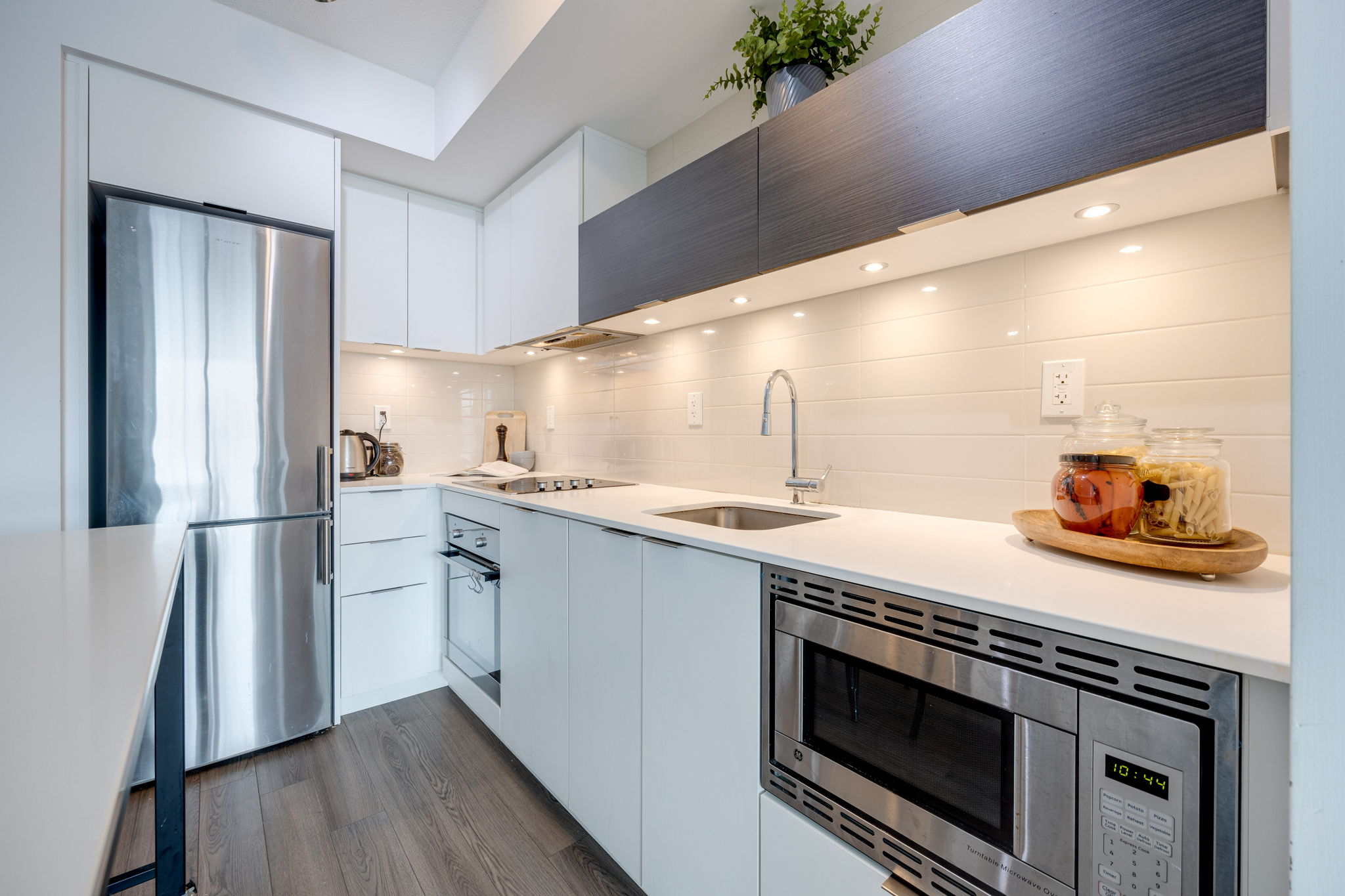 Toronto property showcase — delivered property photograph 6