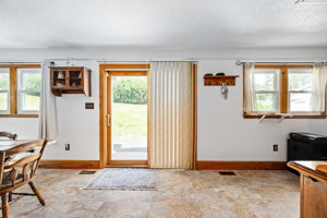  Photo 37