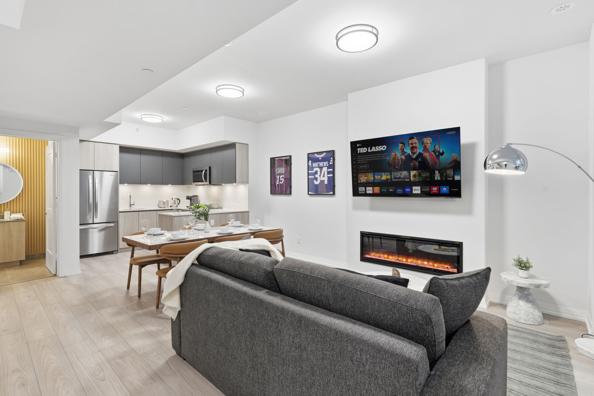 Property in Toronto — delivered property photograph 17