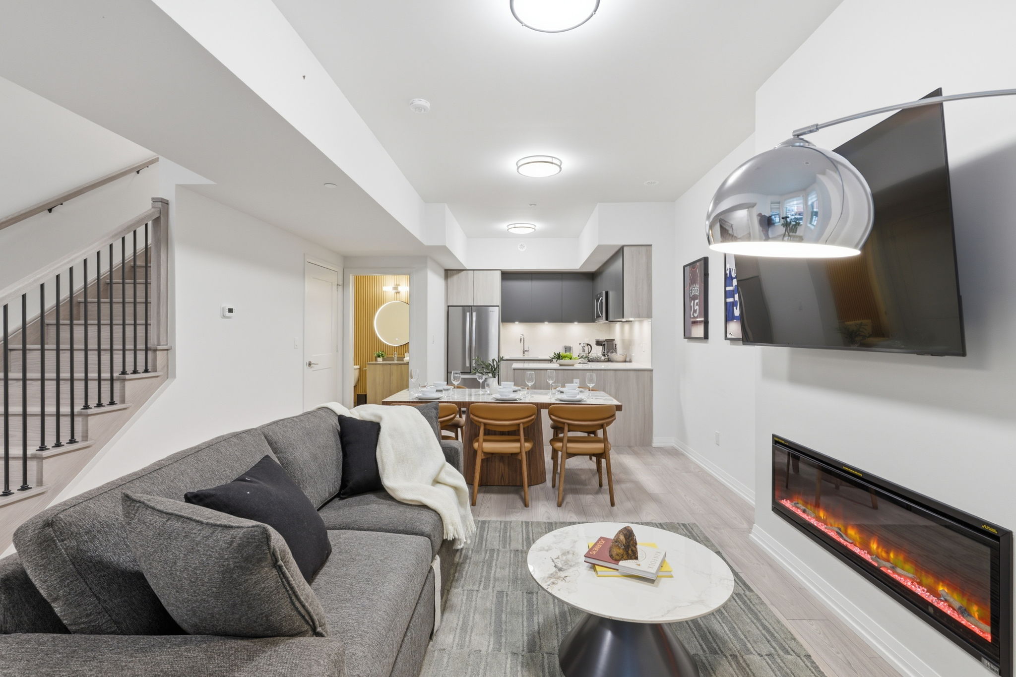 Property in Toronto — delivered property photograph 18