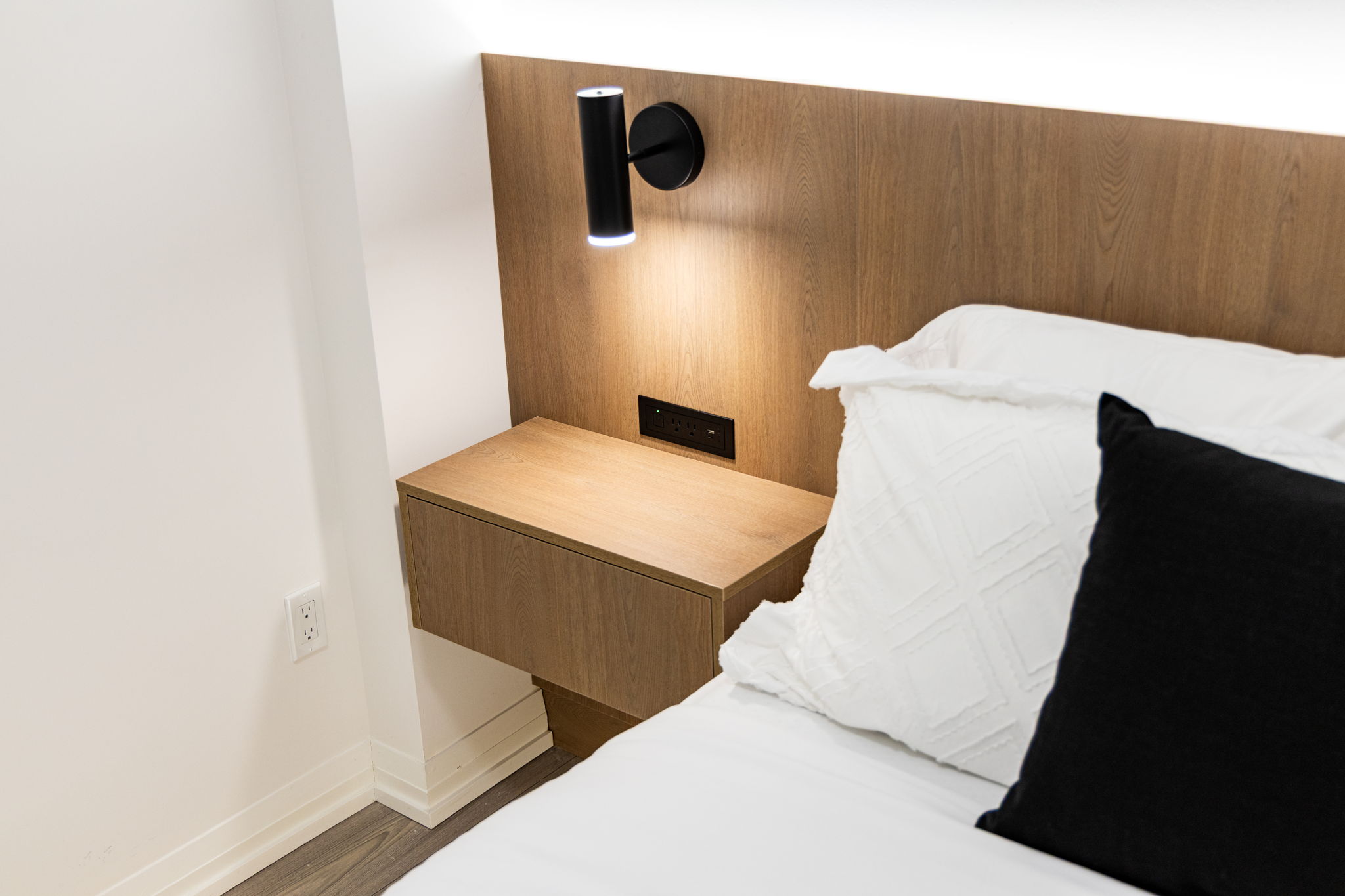 Property in Toronto — delivered property photograph 61