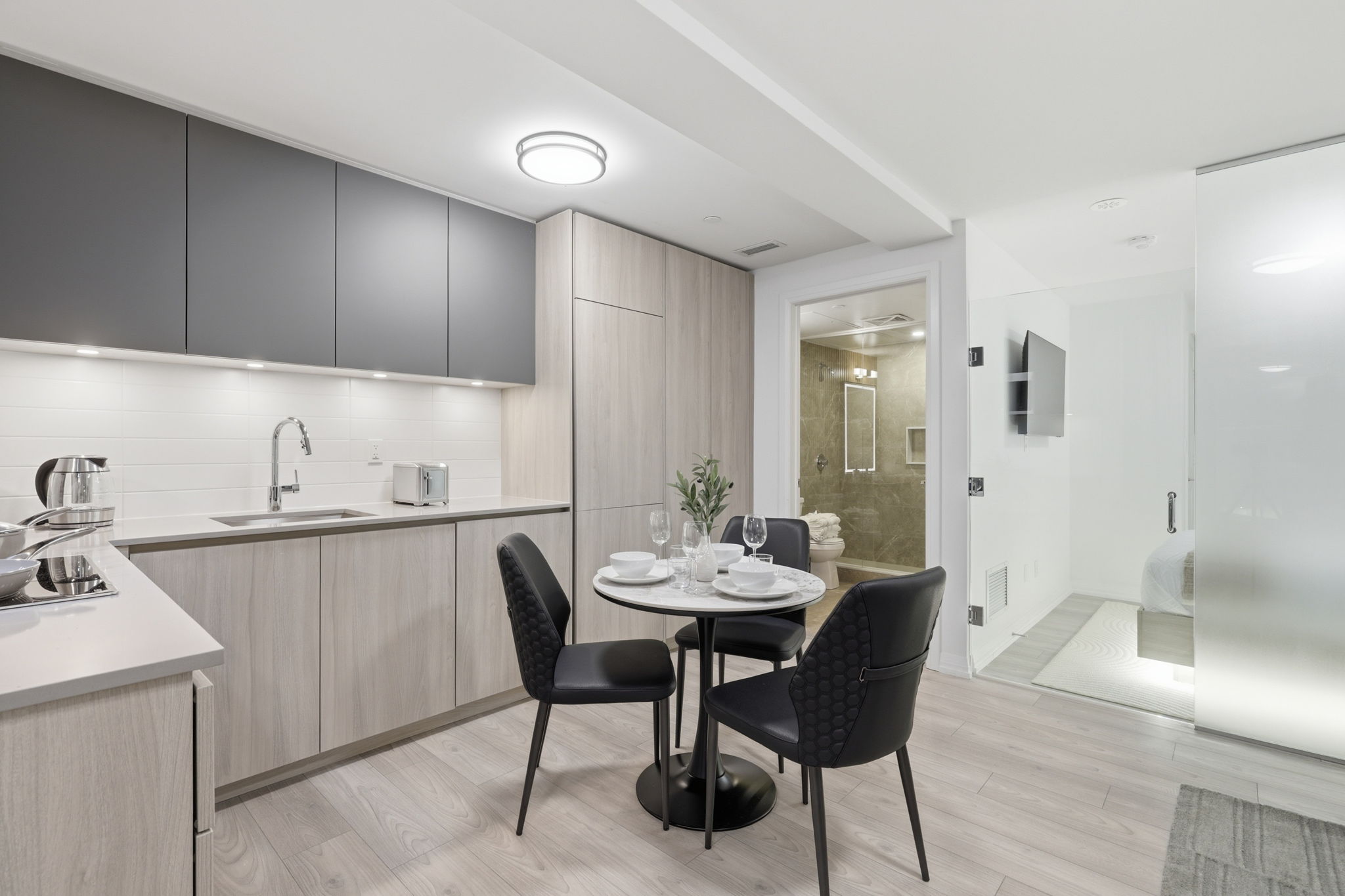 Property in Toronto — delivered property photograph 69