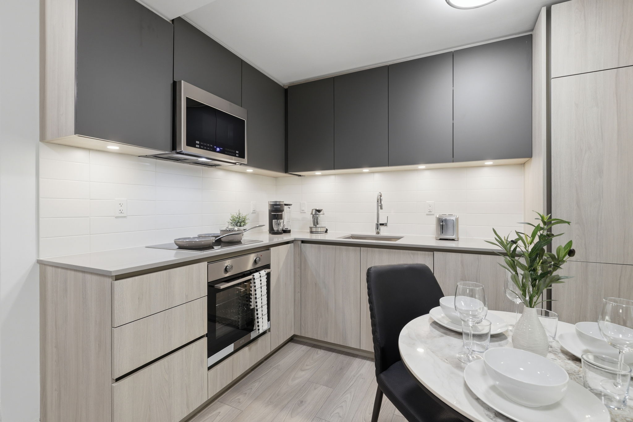 Property in Toronto — delivered property photograph 70