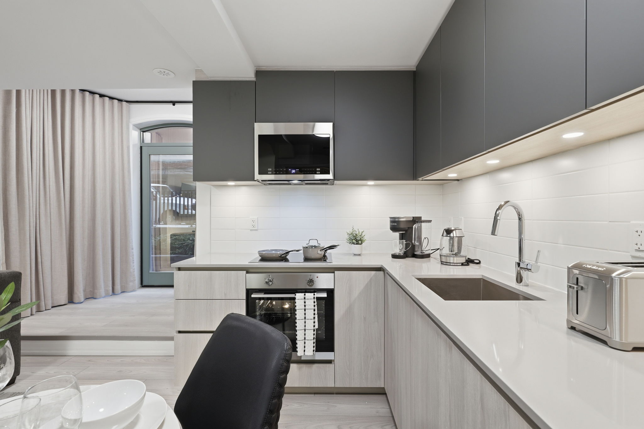Property in Toronto — delivered property photograph 73