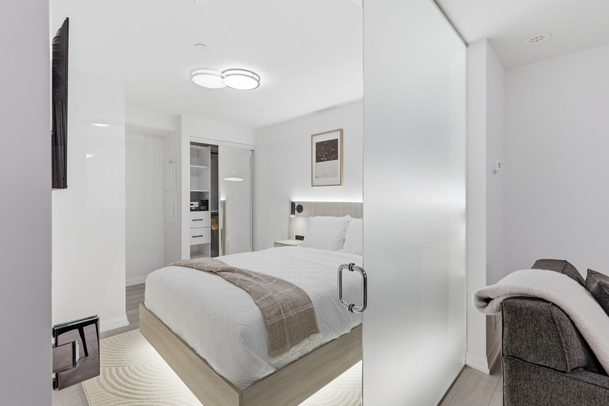 Property in Toronto — delivered property photograph 75
