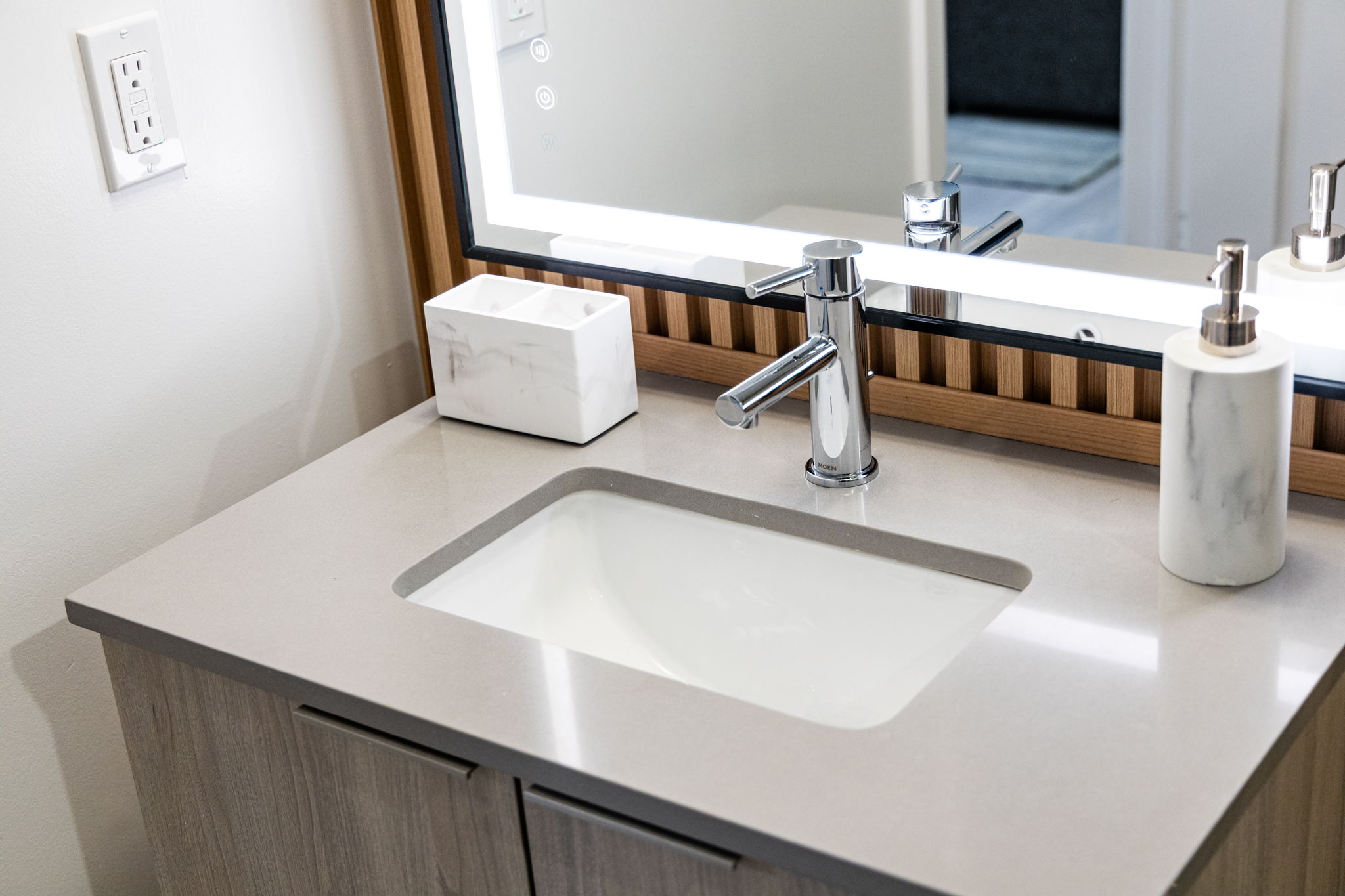 Property in Toronto — delivered property photograph 84