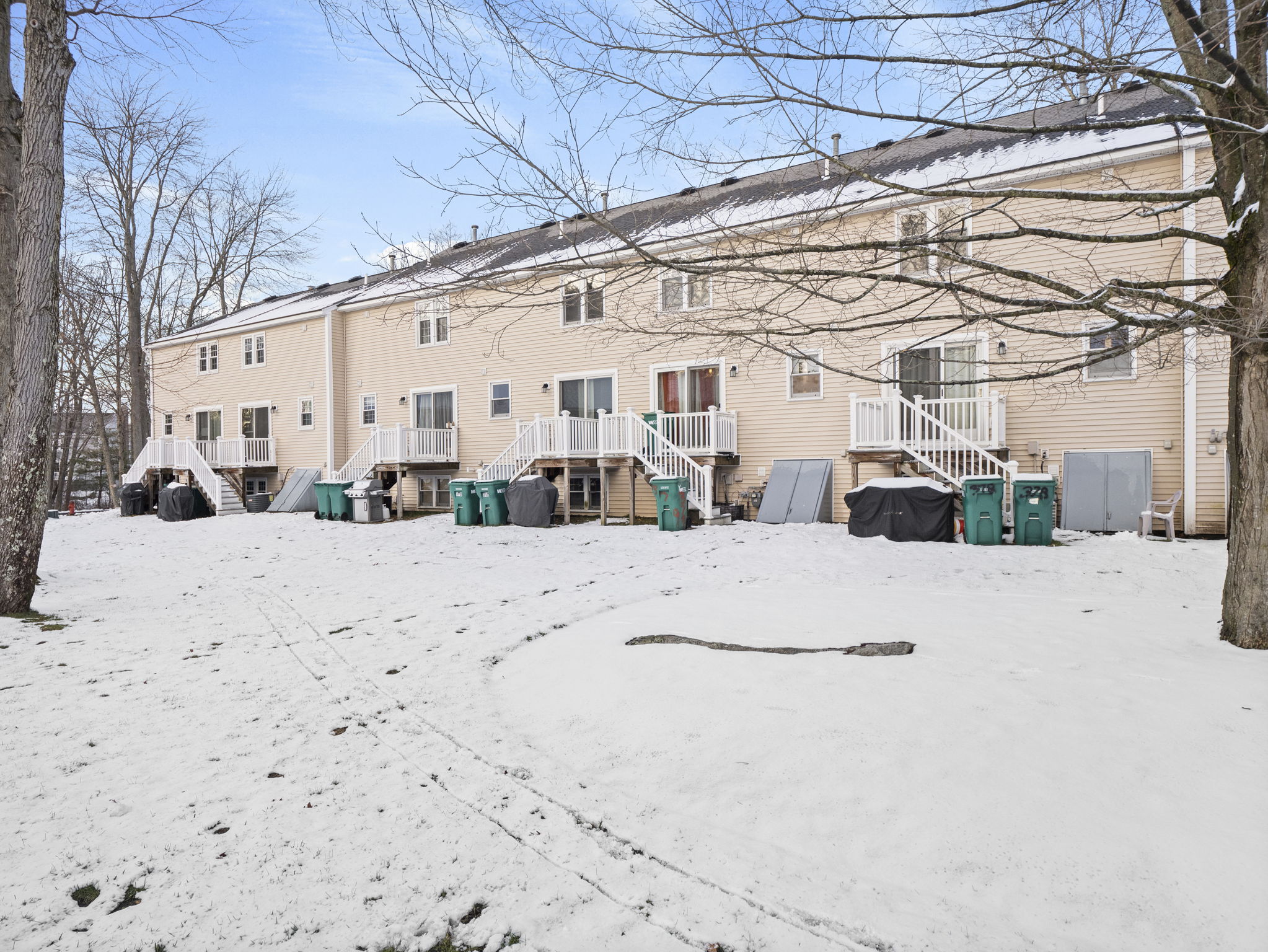 20 Woodland Dr unit 379 Lowell 40