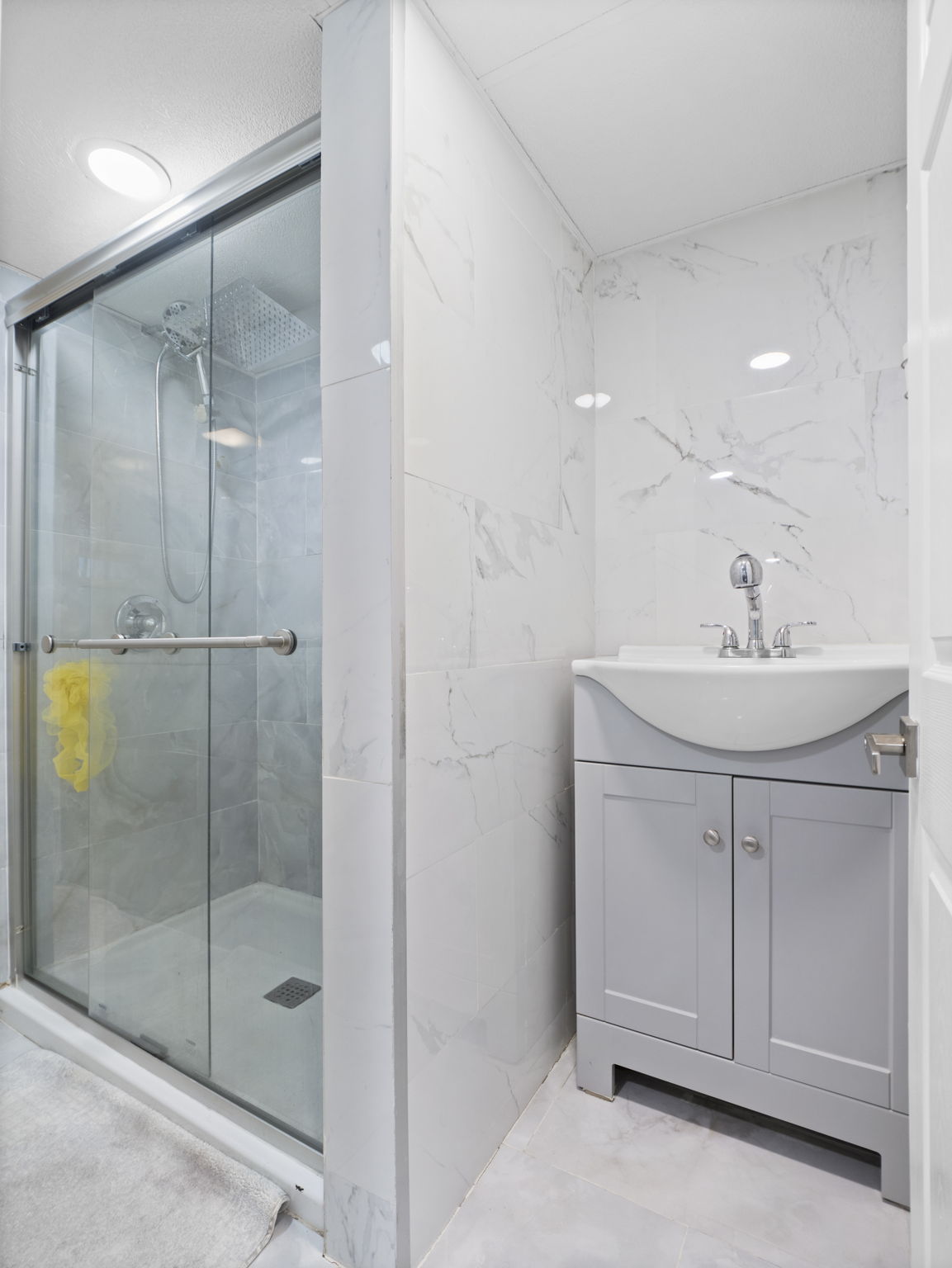 20 Woodland Dr unit 379 Lowell 9