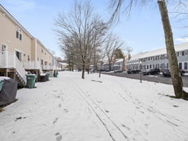 20 Woodland Dr unit 379 Lowell 43