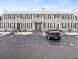 20 Woodland Dr unit 379 Lowell 37