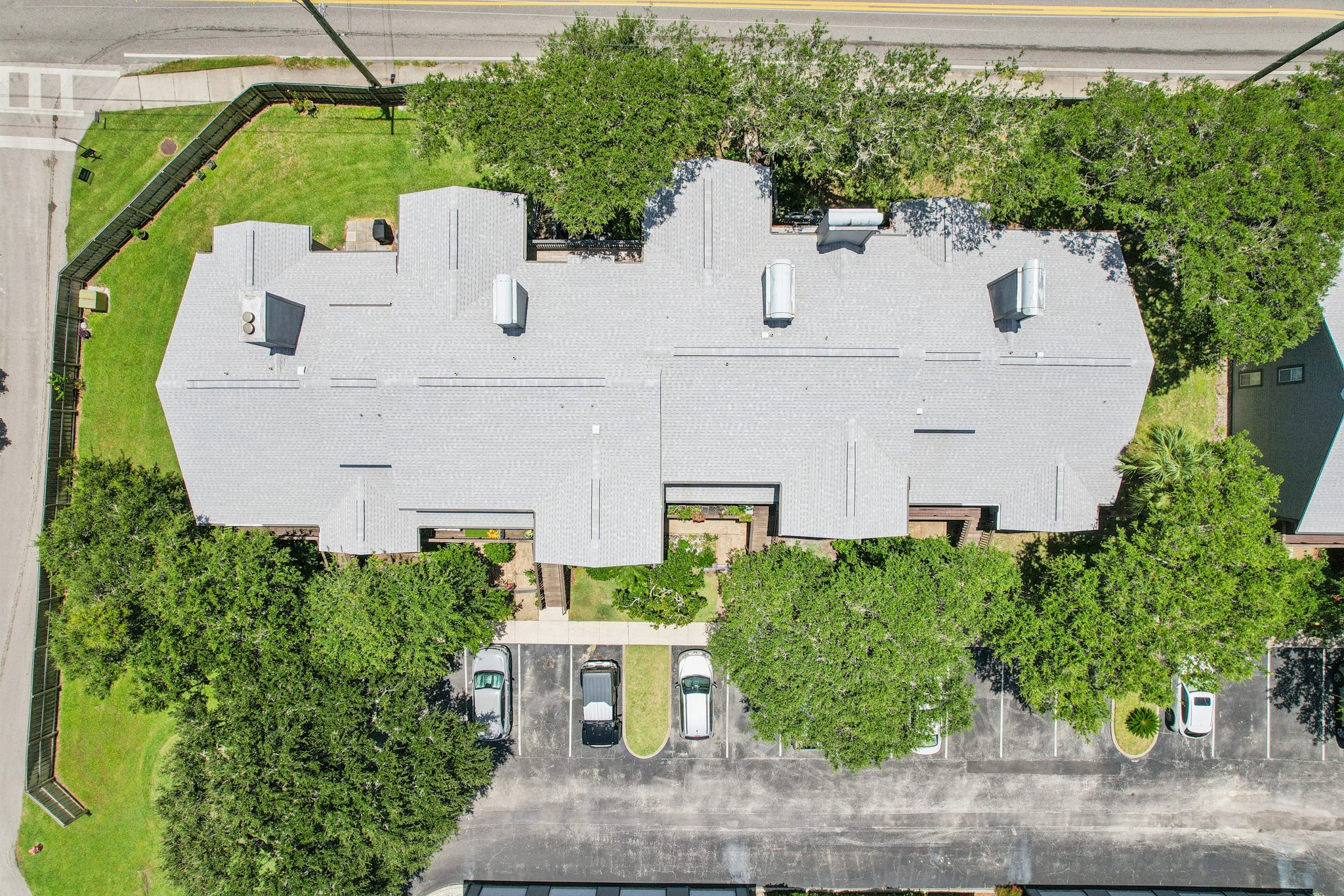 16th St 103A-S0207-039.jpg