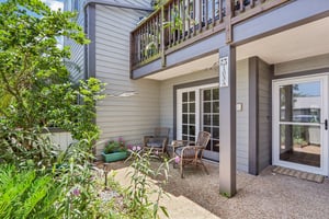 16th St 103A-S0207-004.jpg