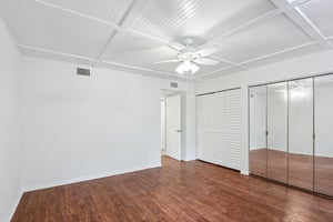 16th St 103A-S0207-010.jpg