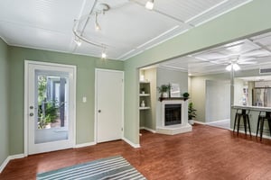 16th St 103A-S0207-015.jpg