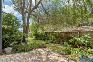 16th St 103A-S0207-032.jpg