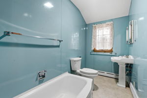  Photo 49