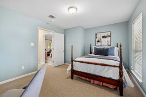  Photo 23