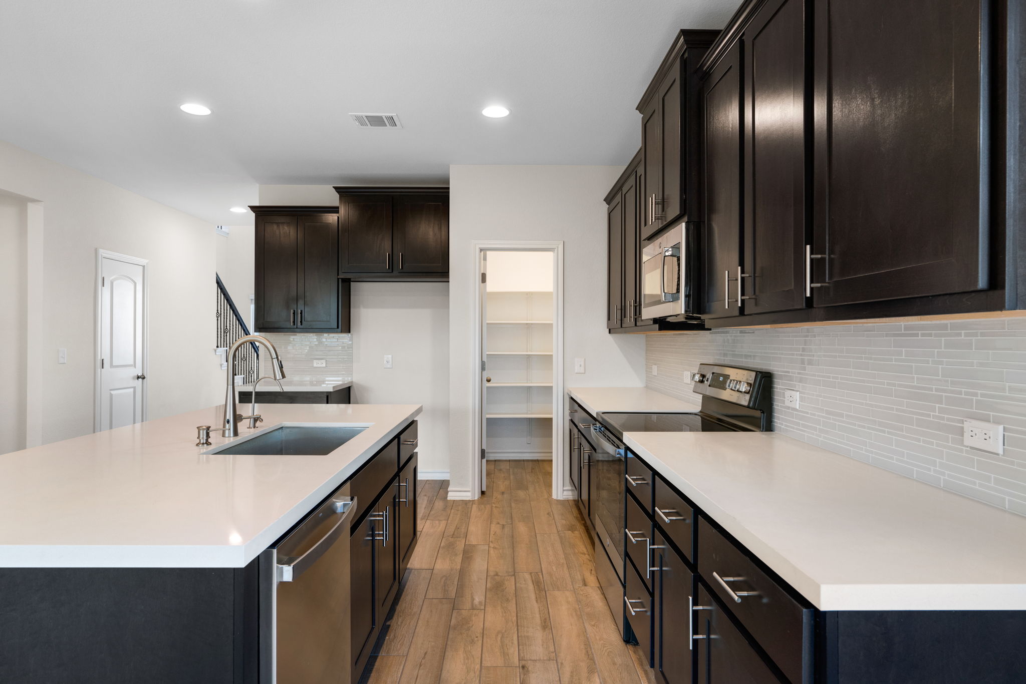 200 Caisson Trl, Liberty Hill, TX 78642 DH Real Estate Media