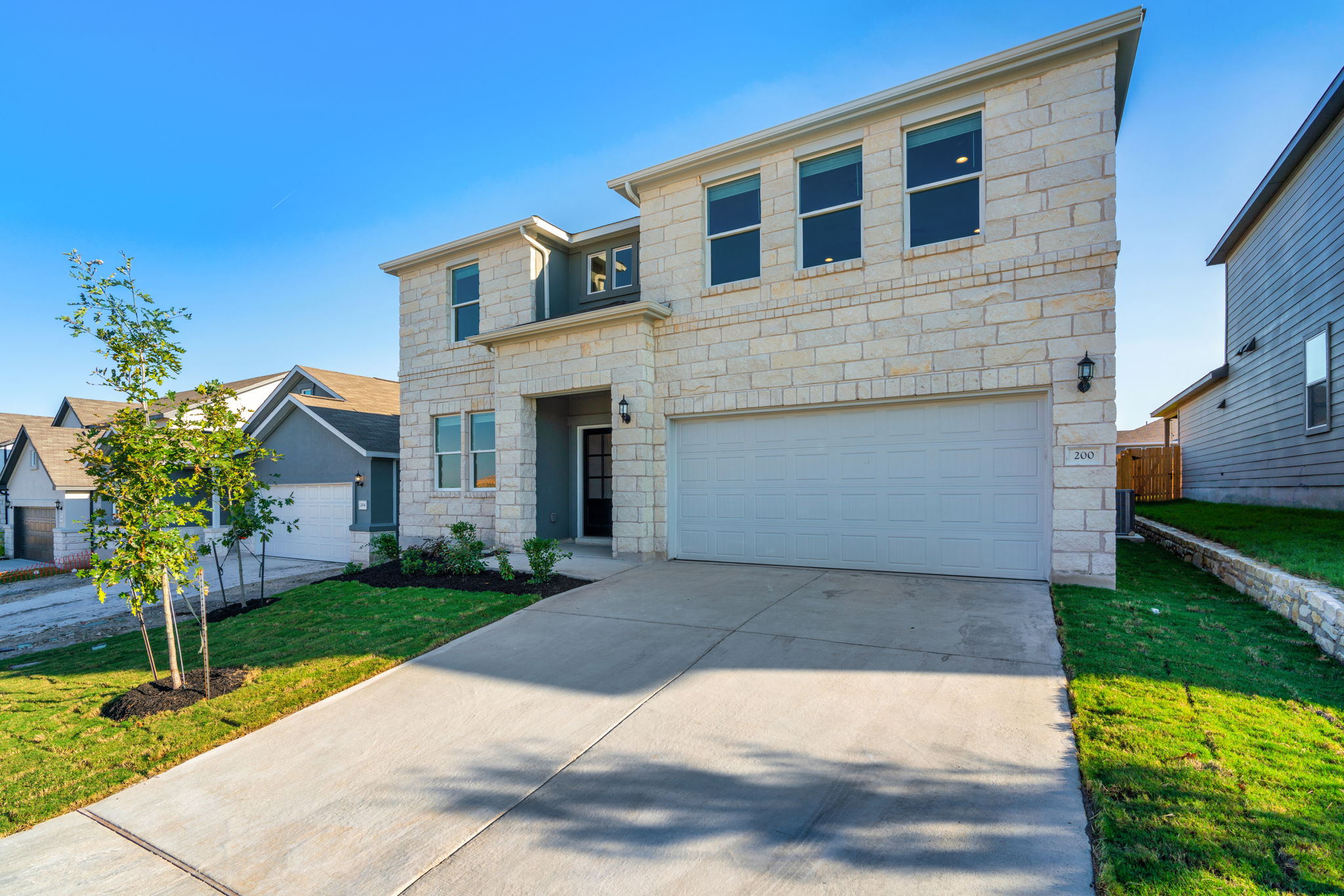 200 Caisson Trl, Liberty Hill, TX 78642 DH Real Estate Media
