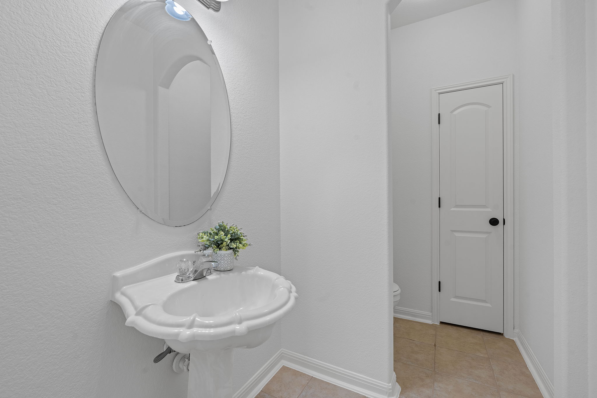 1/2 Bath downstairs