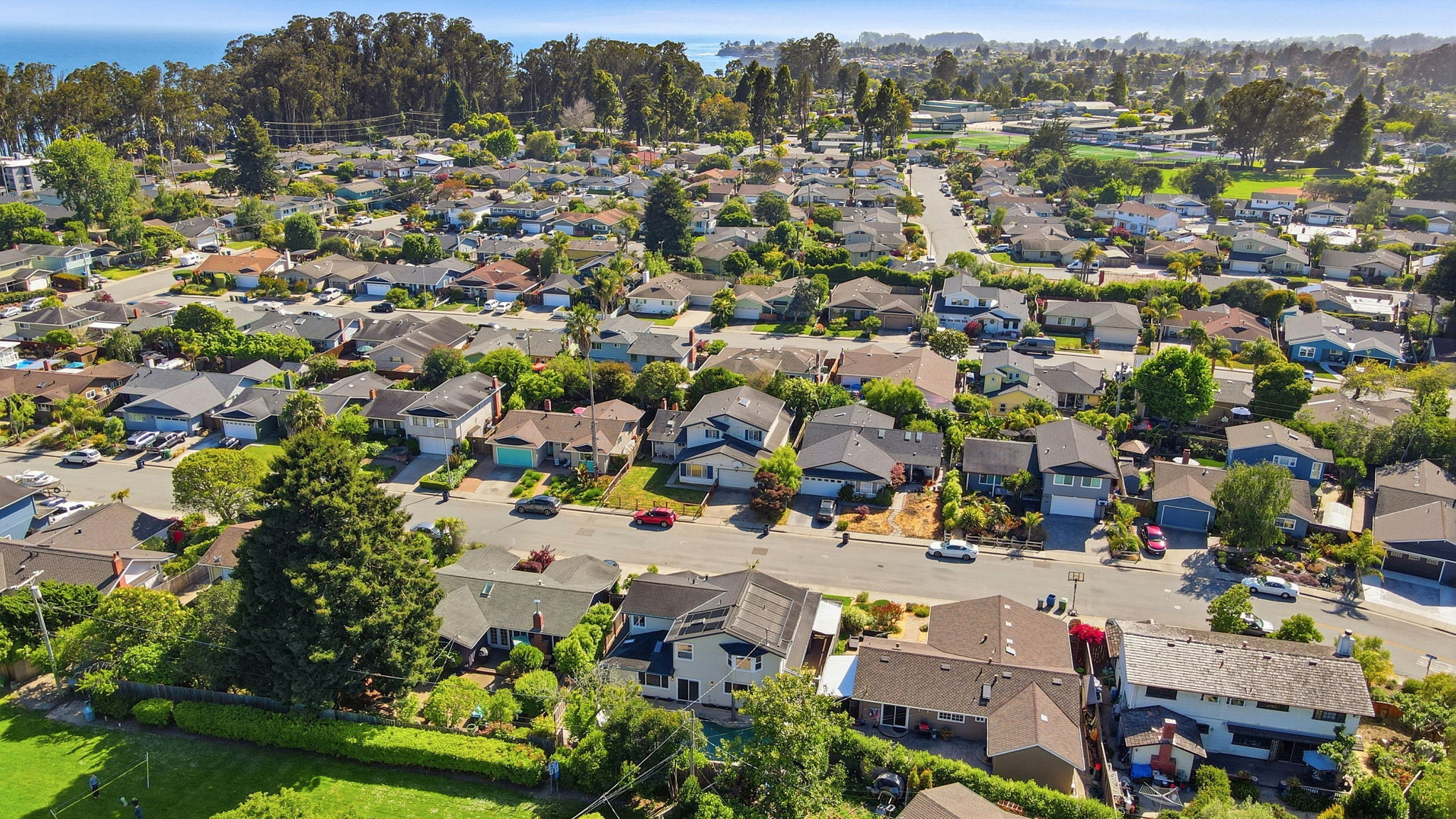 019_F8_AERIAL_200 Cortez St