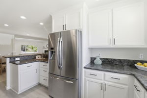 016_F8_200 Cortez St