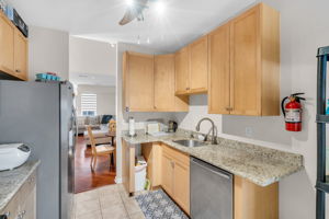  Photo 16
