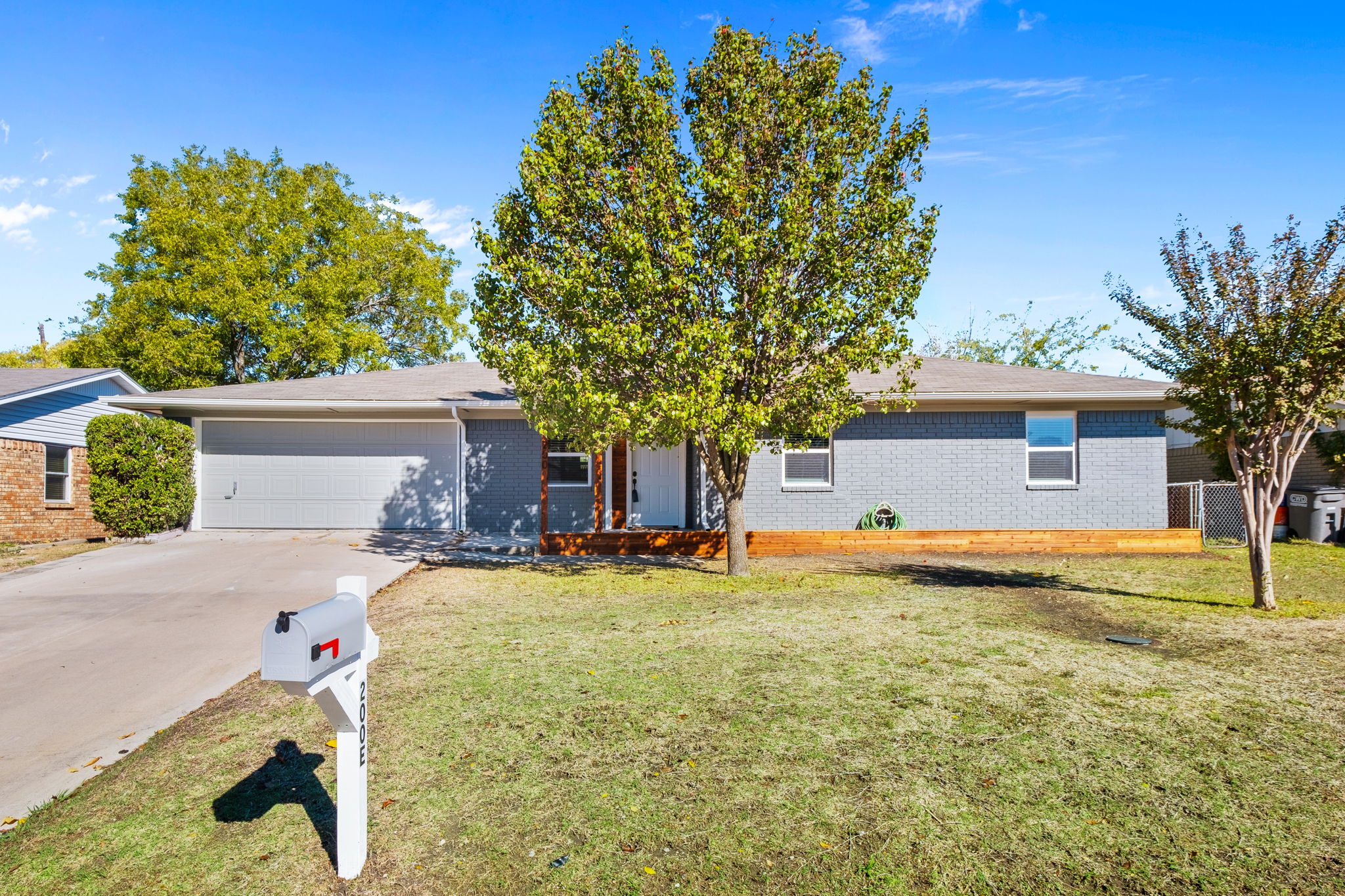 200 E Willow Ln, Princeton, TX 75407