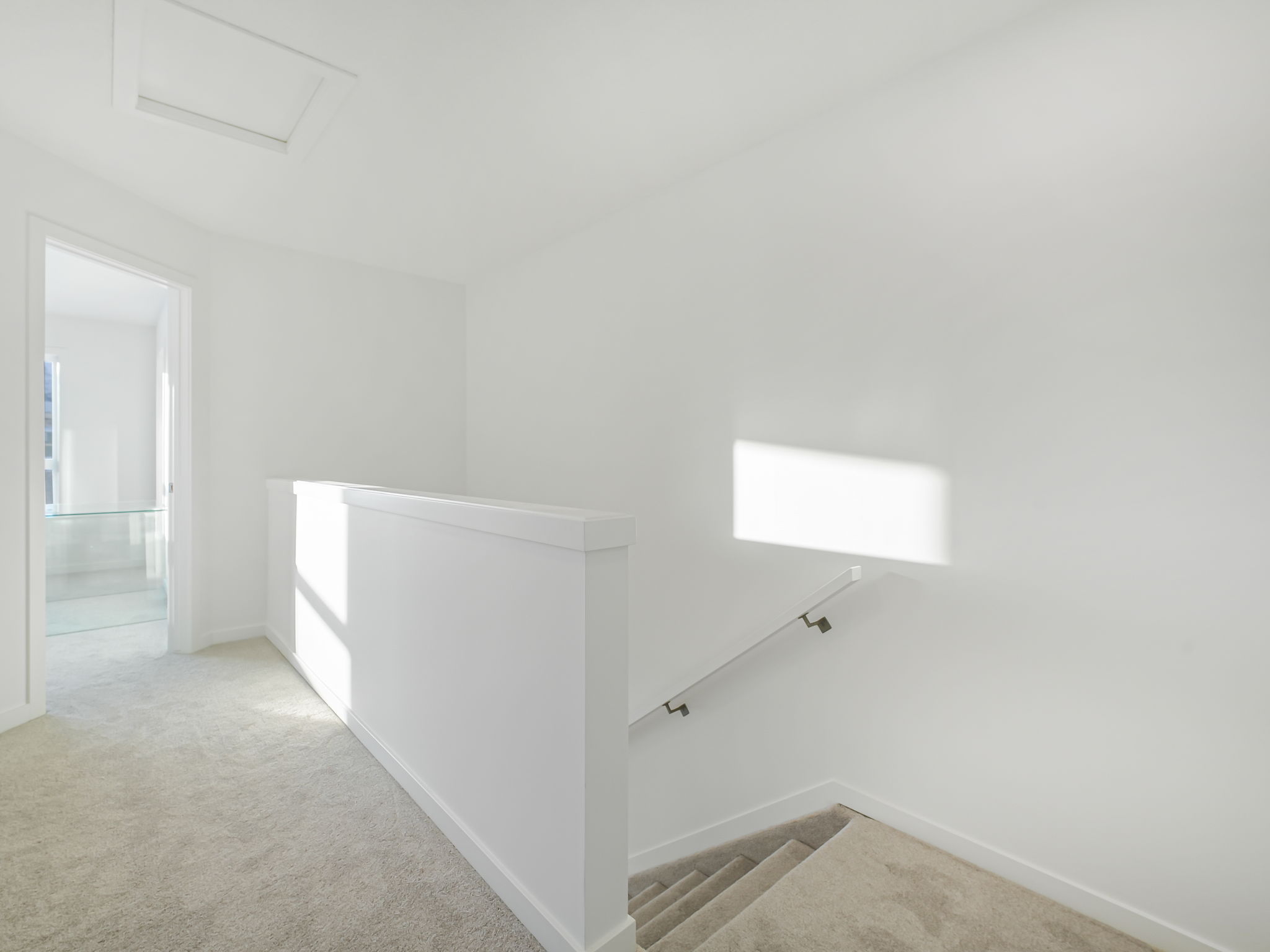 VX- Interior Image - (15)
