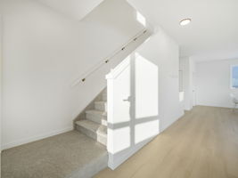VX- Interior Image - (10)