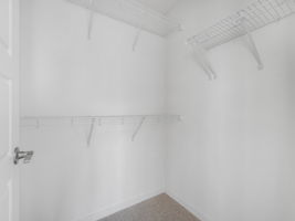 VX- Interior Image - (28)