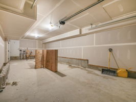 VX- Interior Image - (32)