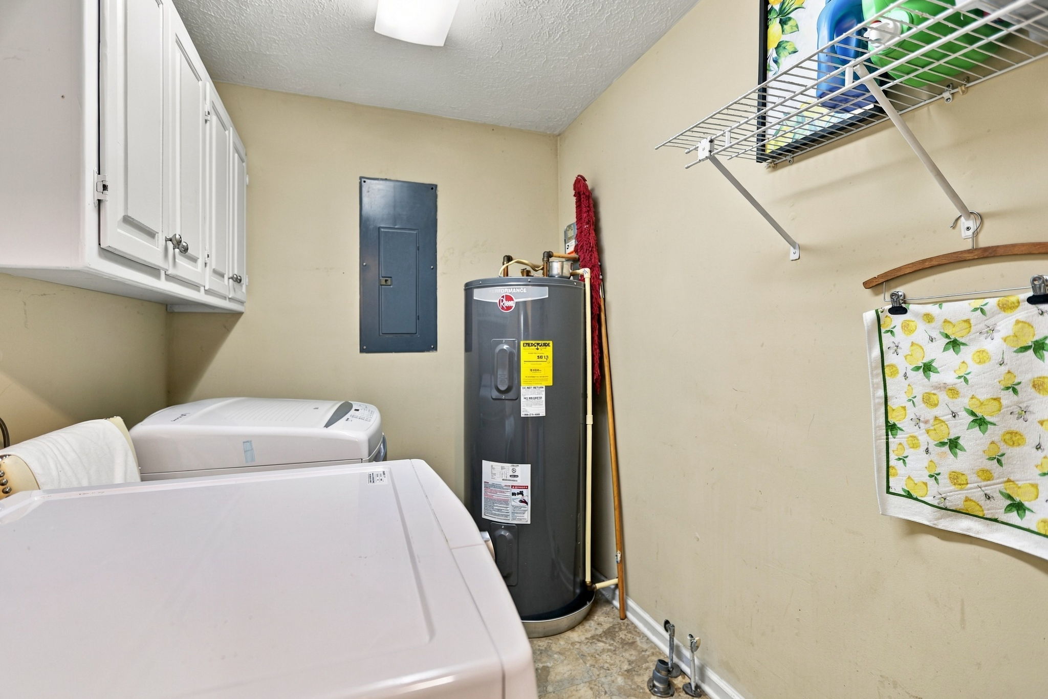  Photo 47
