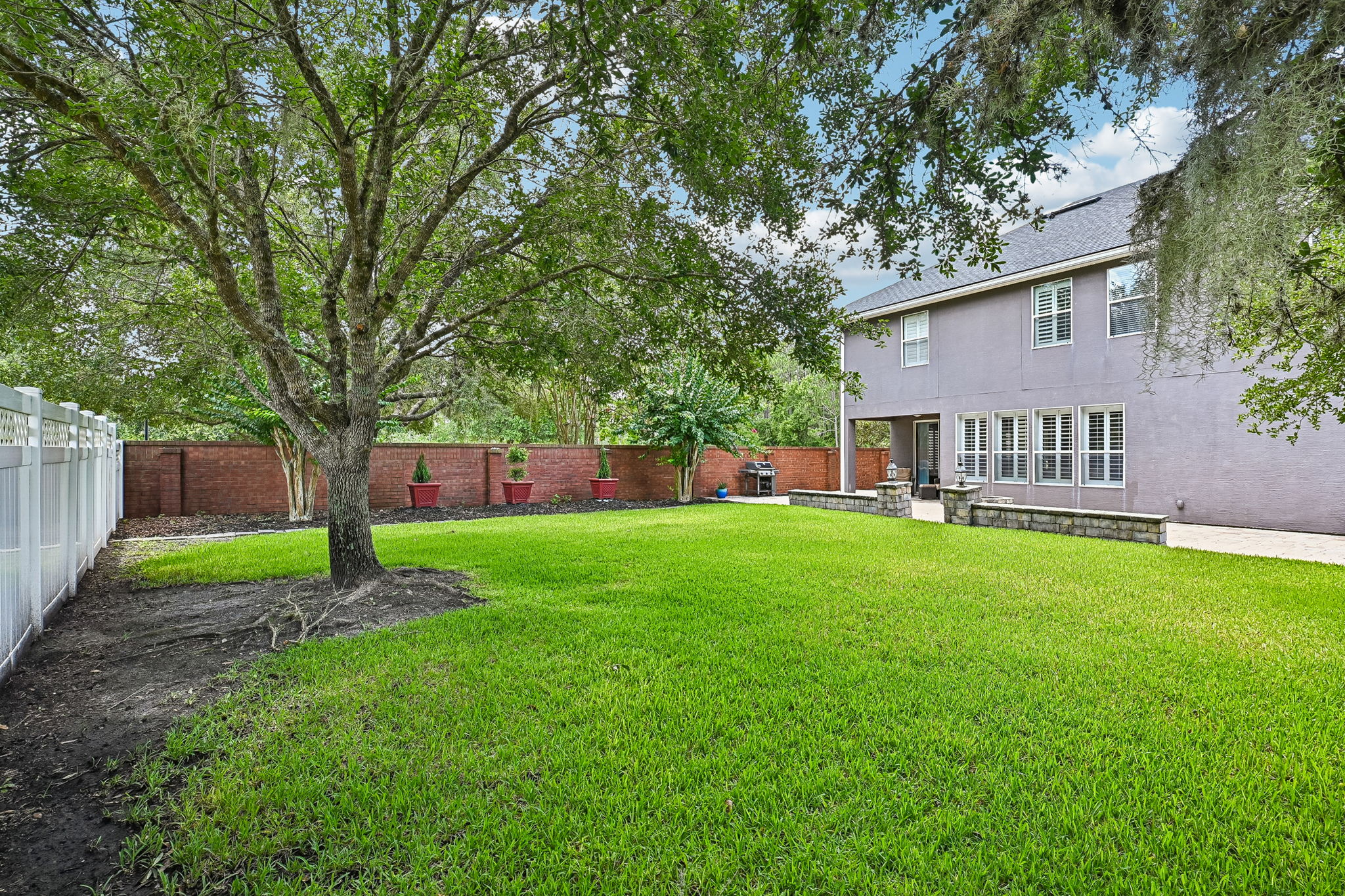 Huntston Way-S2306-015