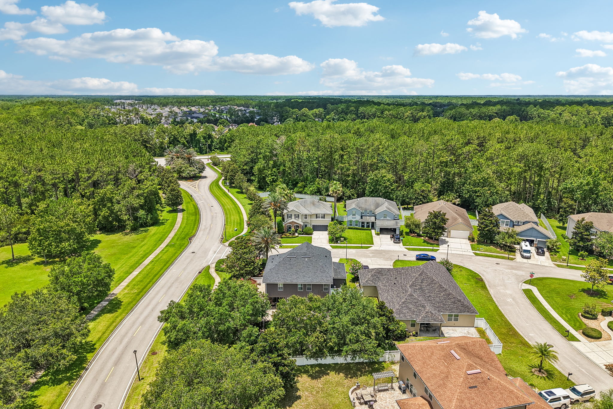 Huntston Way-S2306-029