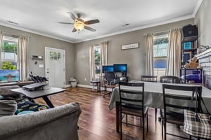 Jefferson St-S2204-005.jpg