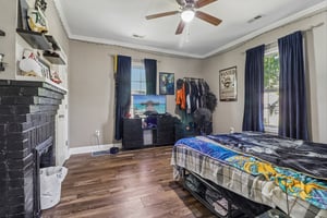 Jefferson St-S2204-017.jpg