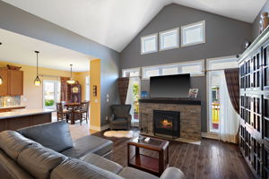  200 Kingfisher Dr Unit 186, Mono, ON L9W 0B3, US Photo 12