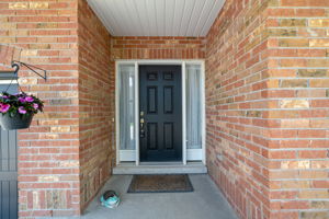  200 Kingfisher Dr Unit 186, Mono, ON L9W 0B3, US Photo 4