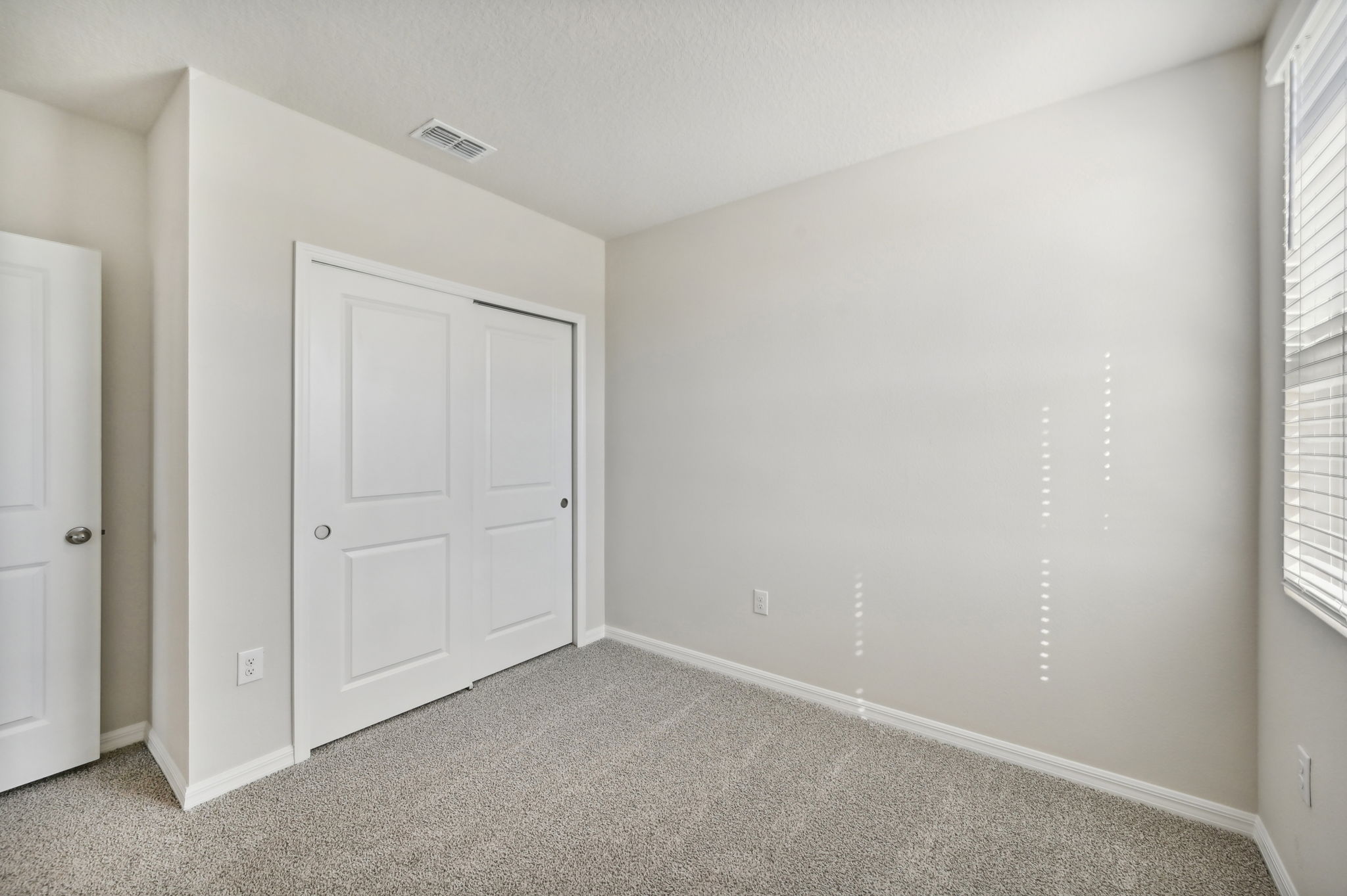 Tampa Division - Magnolia Bay - 200 Lazy Shore Drive, Nokomis, FL 34275 - 018