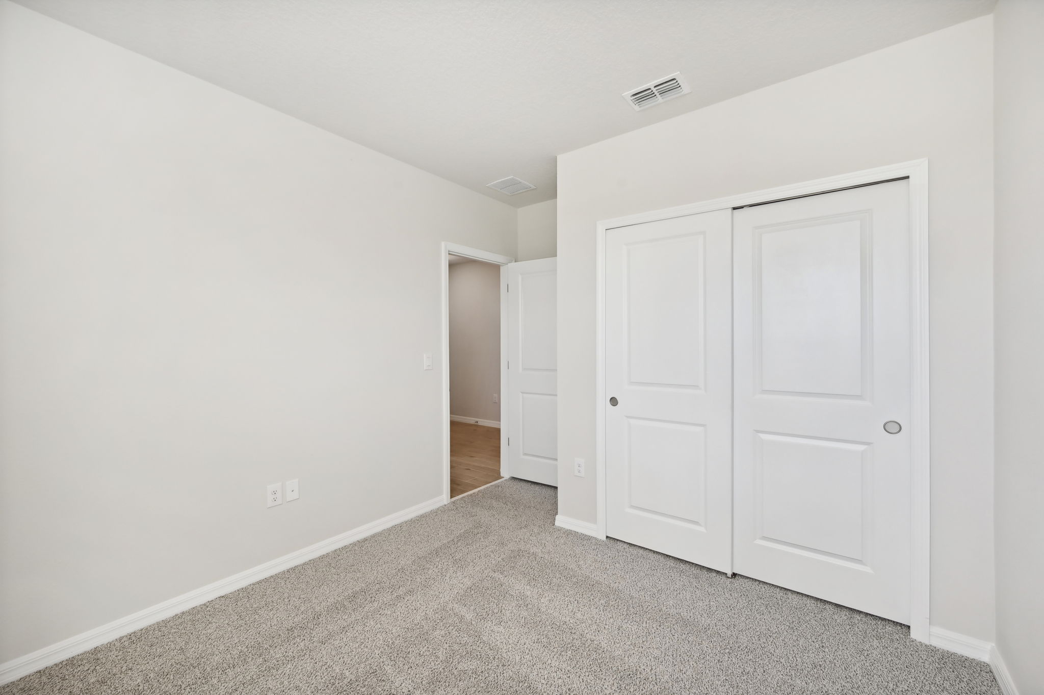 Tampa Division - Magnolia Bay - 200 Lazy Shore Drive, Nokomis, FL 34275 - 019