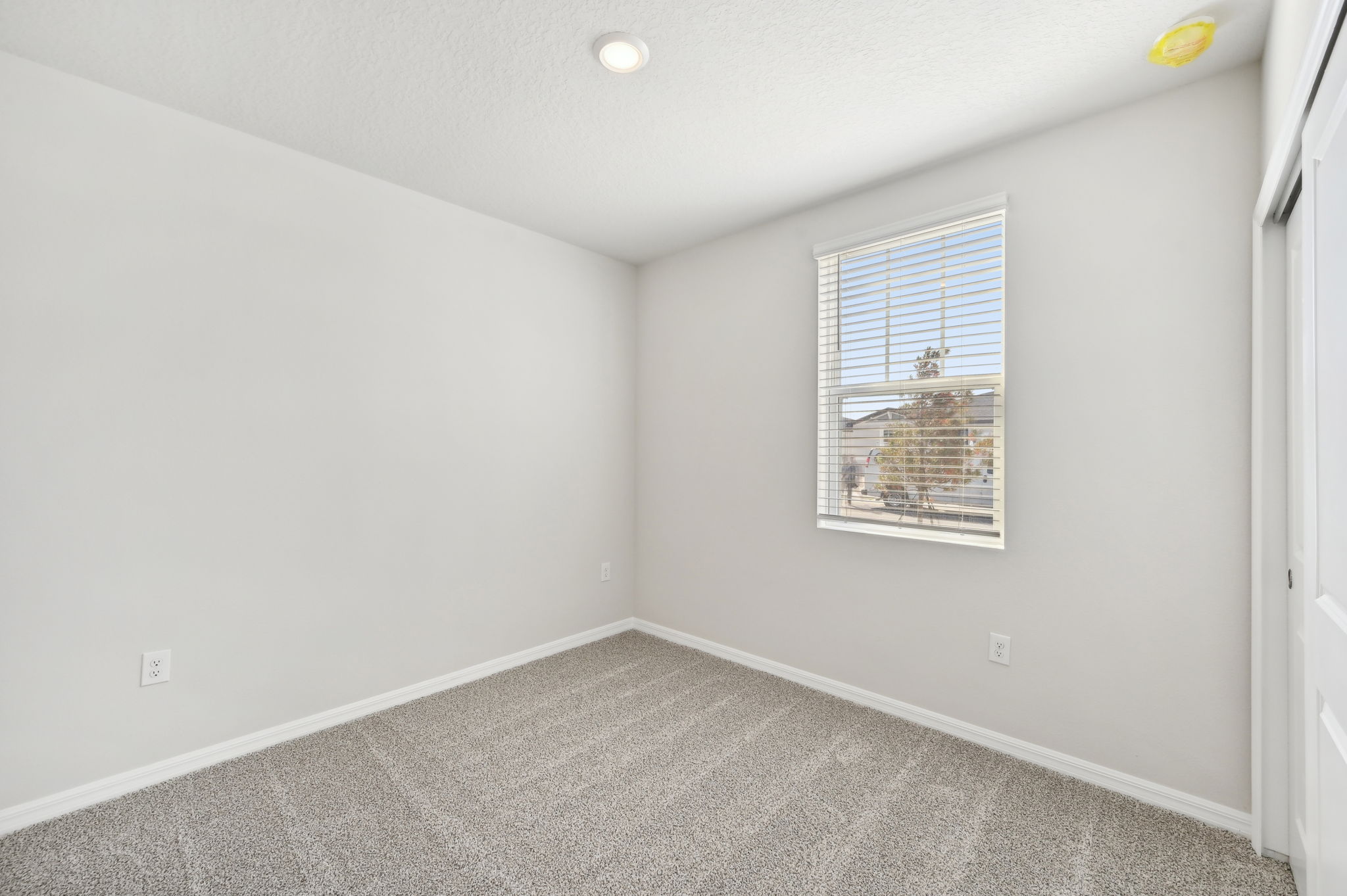 Tampa Division - Magnolia Bay - 200 Lazy Shore Drive, Nokomis, FL 34275 - 021